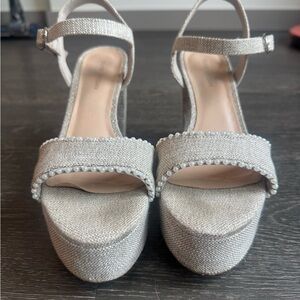 Stuart Weitzman Platform Sandals size 7.5